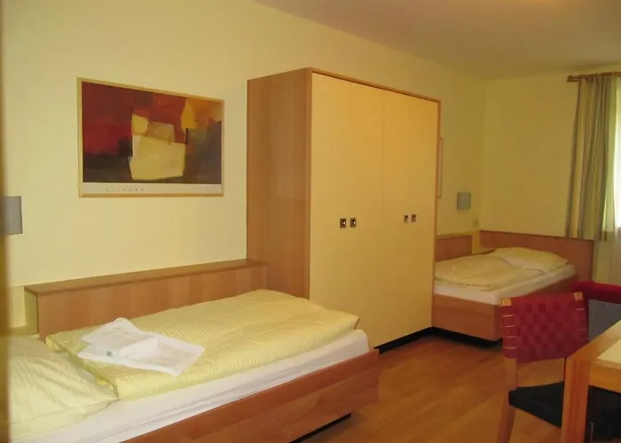 Austrian Sports Resort, Bsfz Hostel Όμπερτραουν