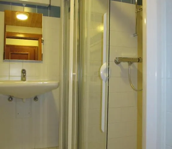 奥地利体育度假村，bsfz上特劳恩 * 上特劳恩